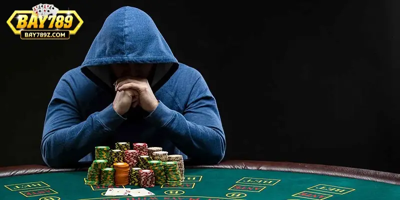Tilt chính là trạng thái tâm lý tiêu cực của người chơi trong đánh poker Tilt chính là trạng thái tâm lý tiêu cực của người chơi trong đánh poker